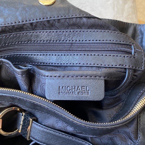 Michael Kors Matilda Tote (Large) - Picture 10 of 13